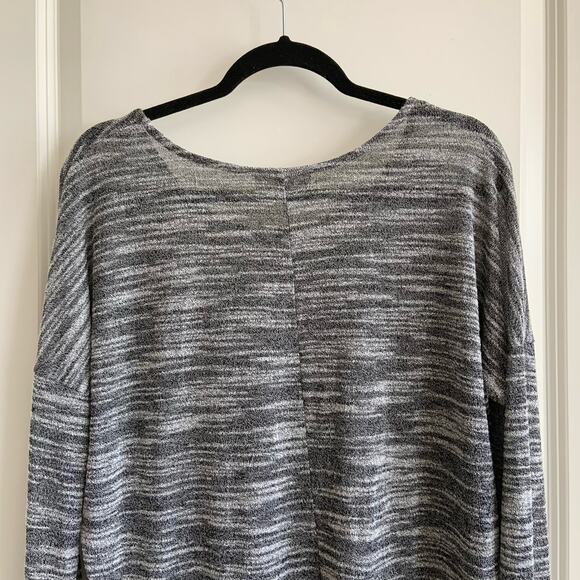 Olive + Oak Large Dolman Sleeve Tunic - Picture 6 of 8